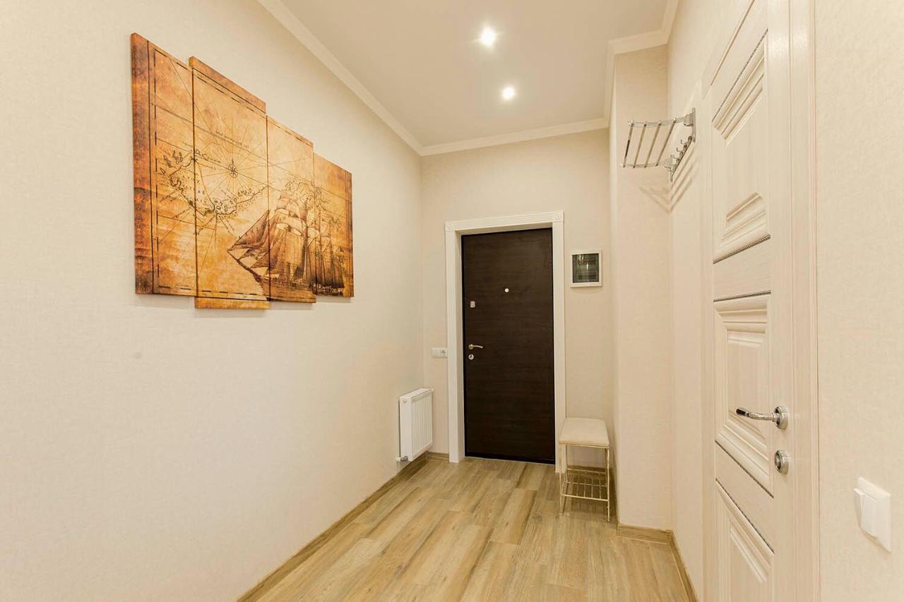 2-Roomed Apartment With Living Room Odesa Exterior photo